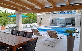 Villa Enjoy Lux In Split