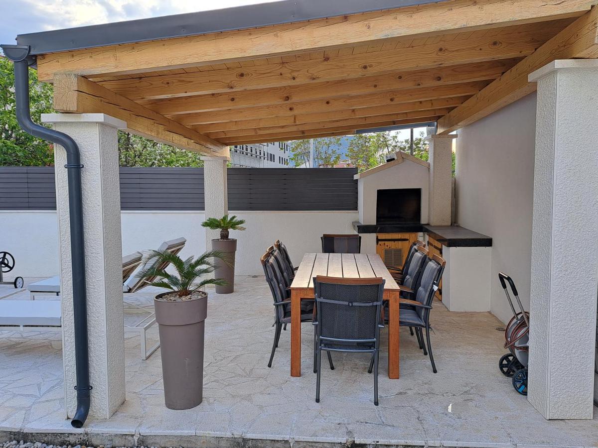 Villa Enjoy Lux In Split Buitenkant foto