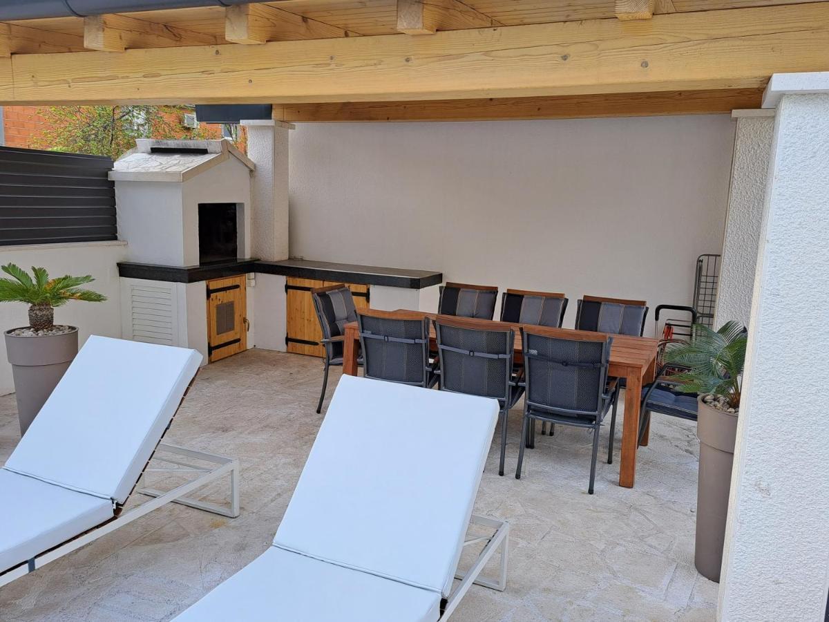 Villa Enjoy Lux In Split Buitenkant foto