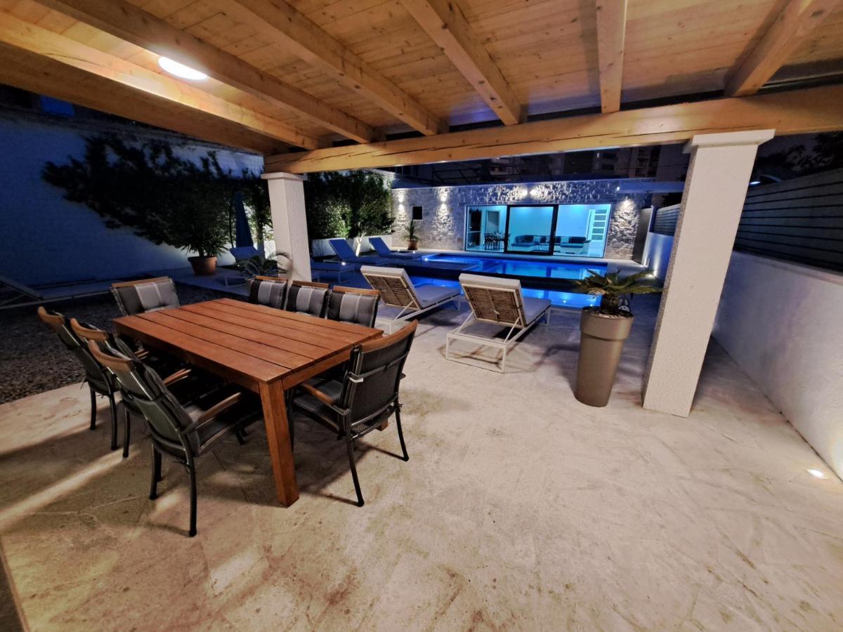 Villa Enjoy Lux In Split Buitenkant foto